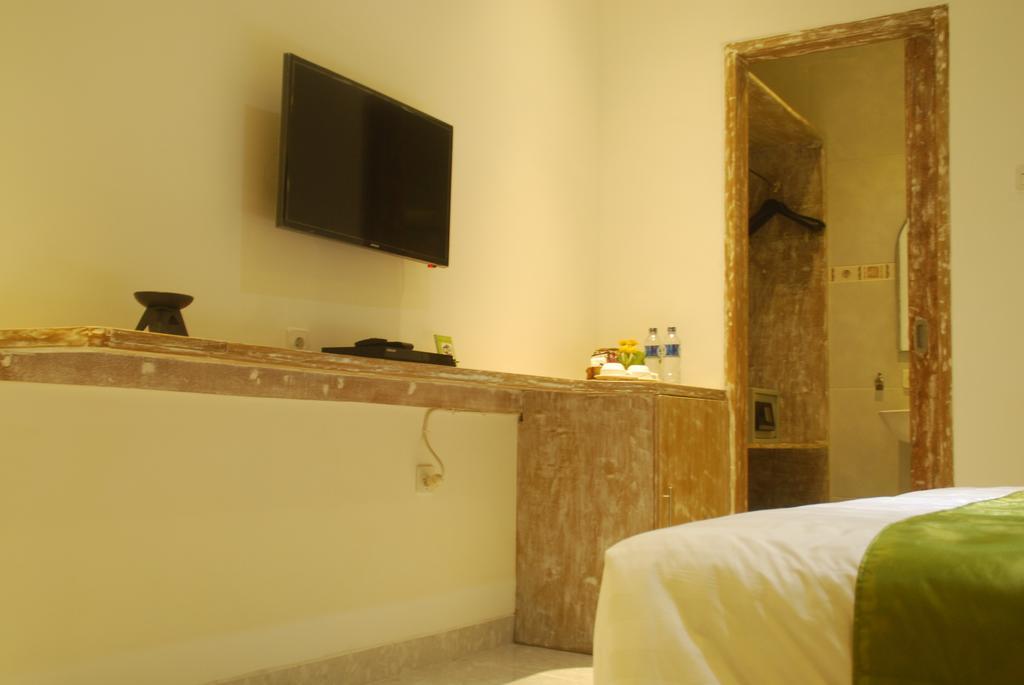 Sugiras Living Otel Denpasar Dış mekan fotoğraf