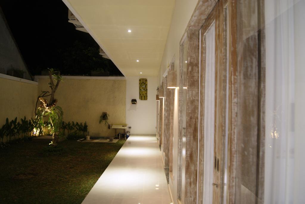 Sugiras Living Otel Denpasar Dış mekan fotoğraf