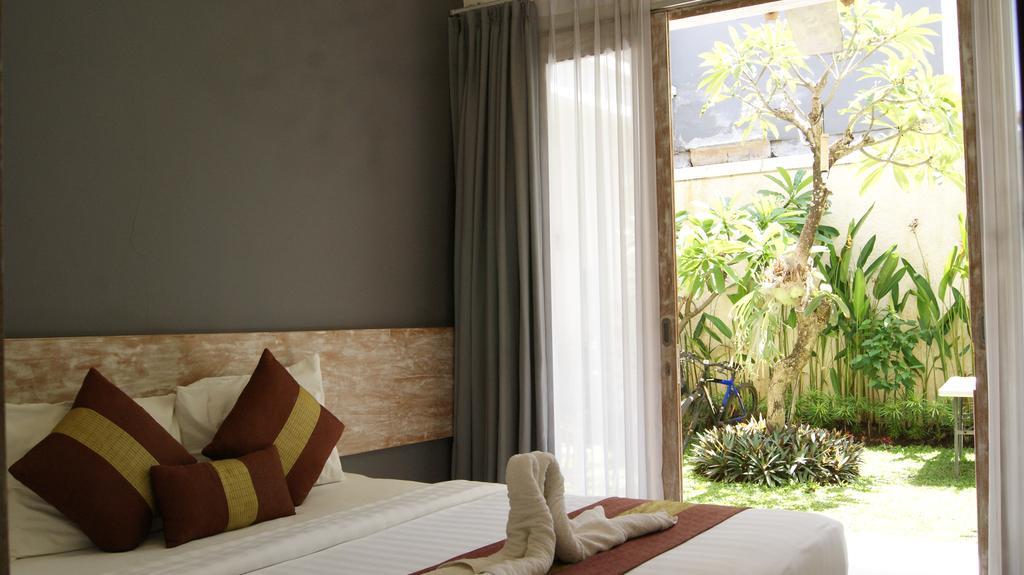 Sugiras Living Otel Denpasar Dış mekan fotoğraf