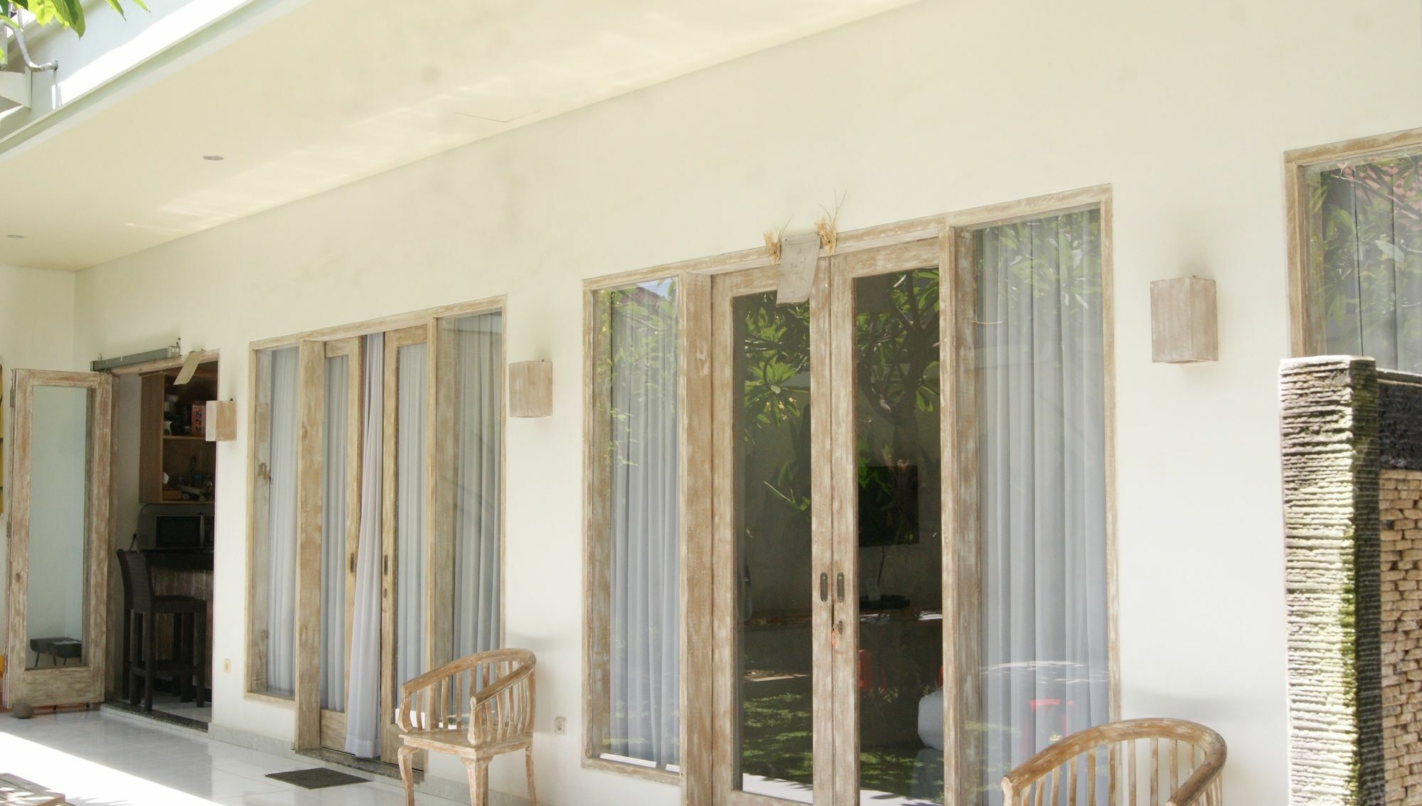 Sugiras Living Otel Denpasar Dış mekan fotoğraf