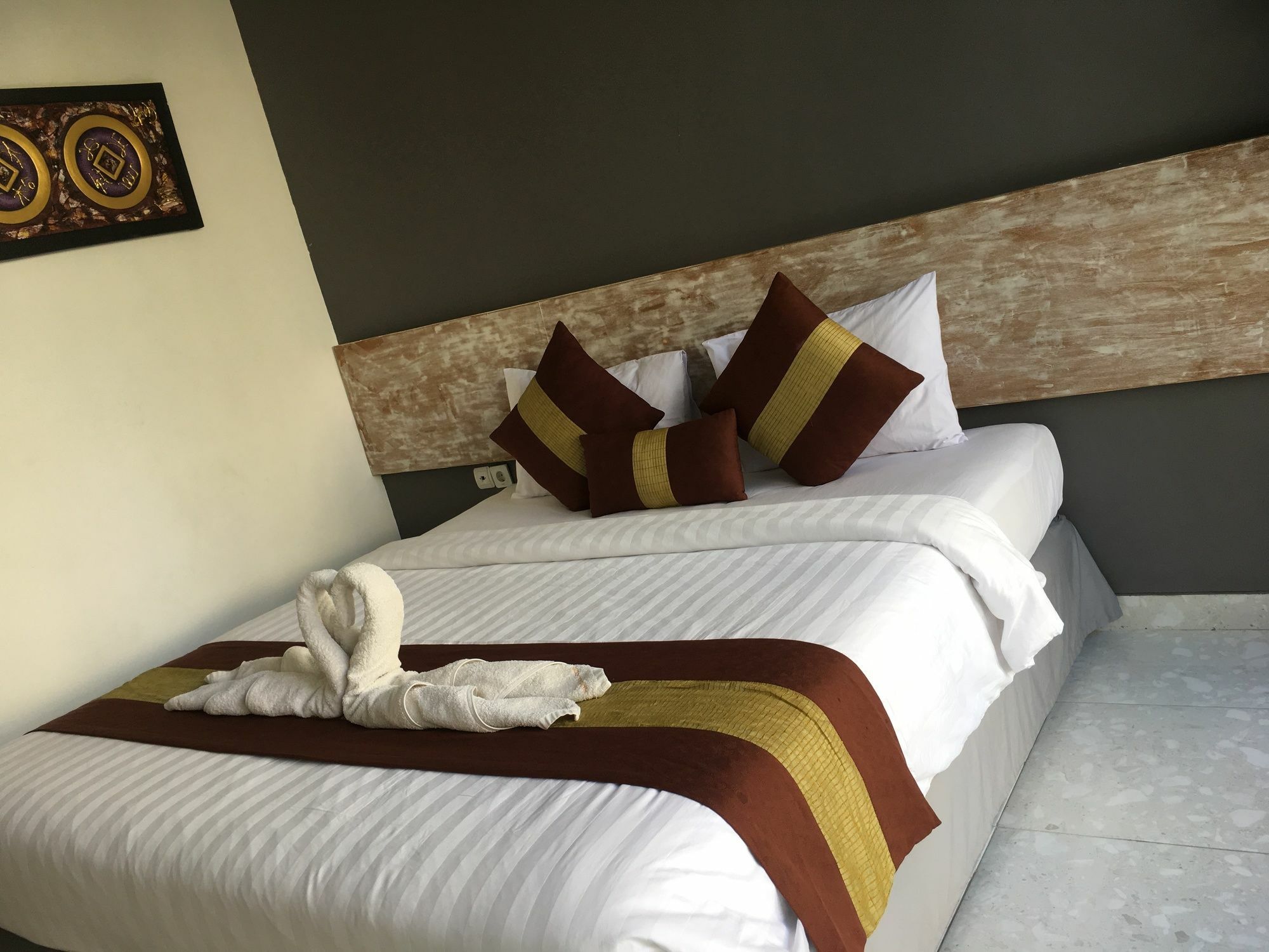 Sugiras Living Otel Denpasar Dış mekan fotoğraf