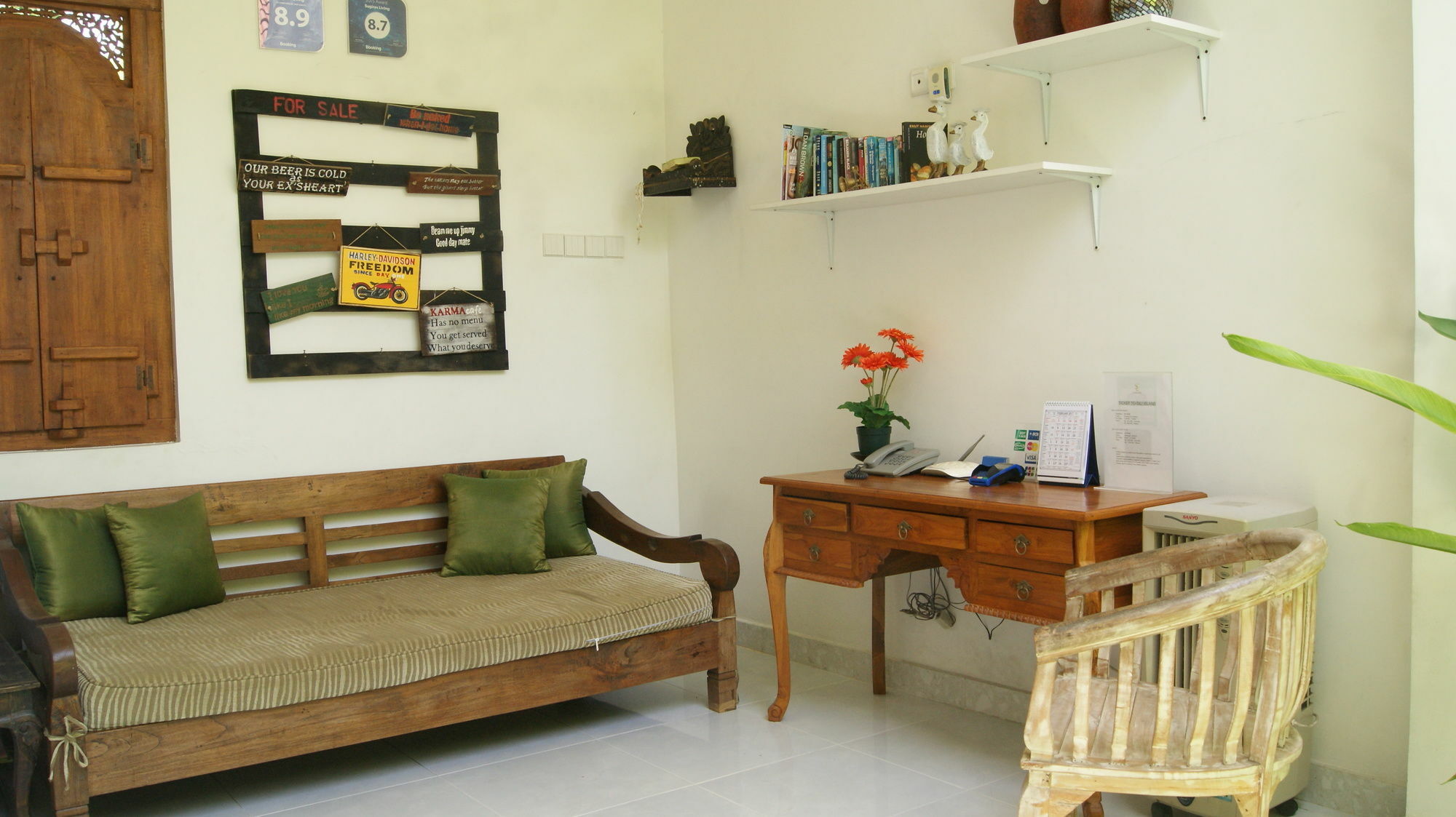 Sugiras Living Otel Denpasar Dış mekan fotoğraf