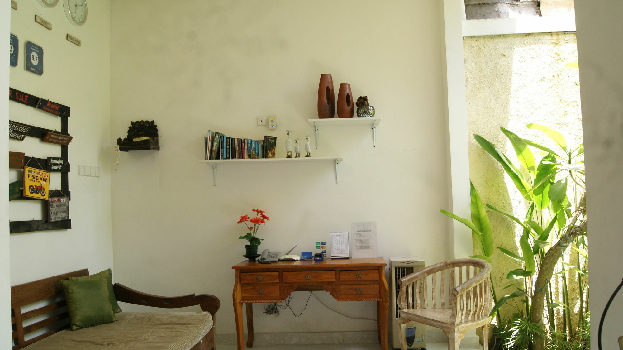 Sugiras Living Otel Denpasar Dış mekan fotoğraf